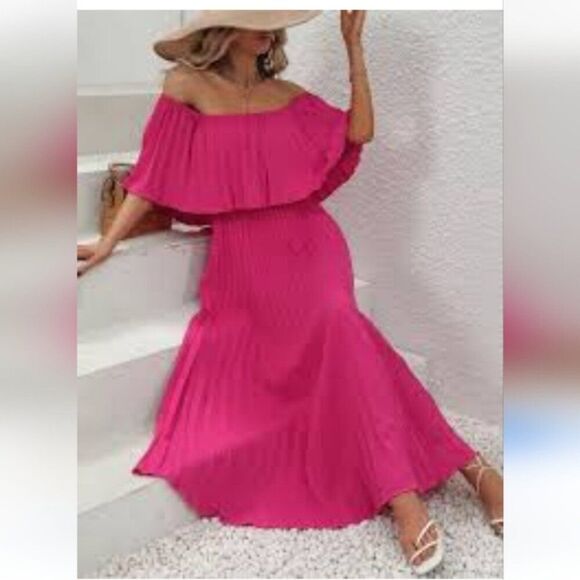 Easel Los Angeles Pink Pleated Off-Shoulder Maxi Dress – Feminine & Cottagecore - Picture 1 of 11